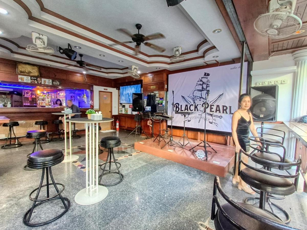 Black Pearl Patong Beachfront Bagian luar foto