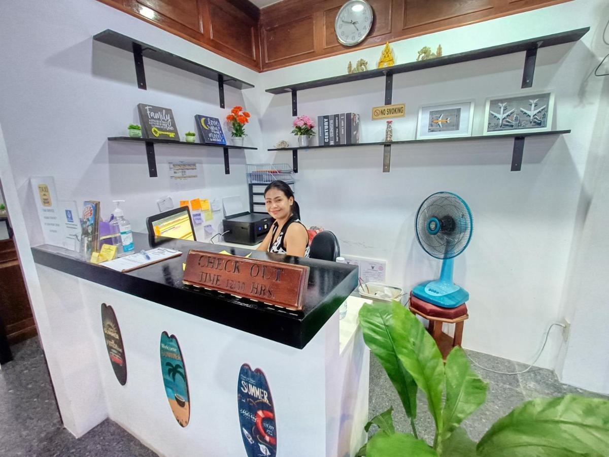 Black Pearl Patong Beachfront Bagian luar foto
